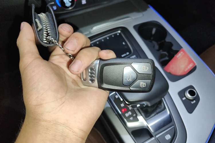 Used Audi Q7 2018 45 TFSI Technology Edition
