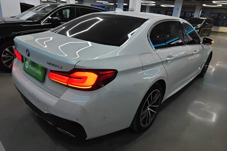 Used BMW 5 Series 2021 Facelifted 525Li M Sport Package