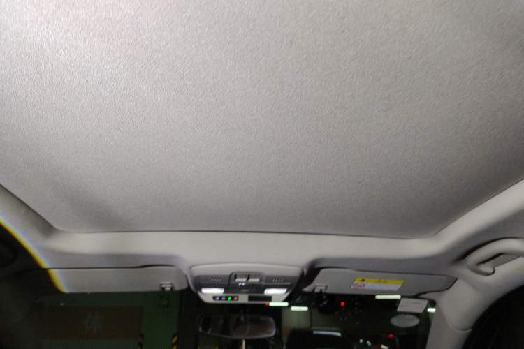 Used Buick Envision 2019 28T 4x4 Elite Version China V Standard Headliner