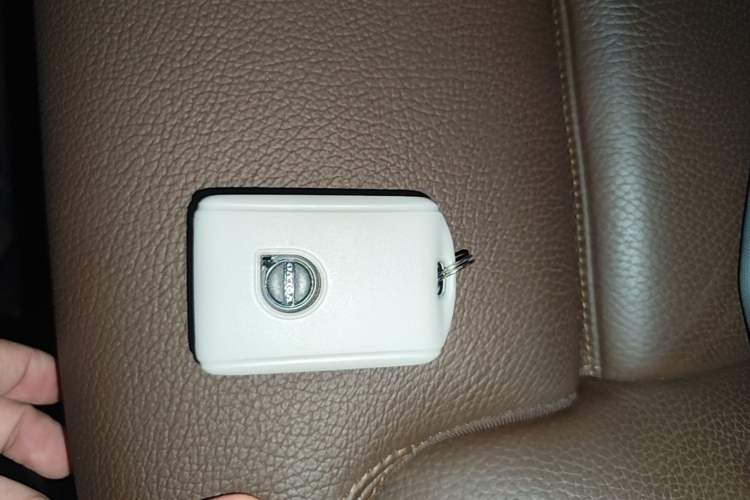 Used Volvo S90 2024 B5 Zhiyuan Luxury Edition
