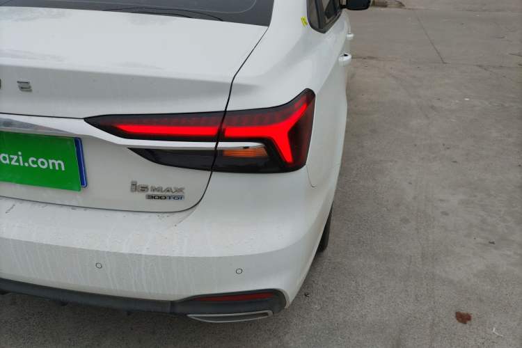 Used Roewe i6 MAX 2020 300TGI Automatic Sporty Cool Edition