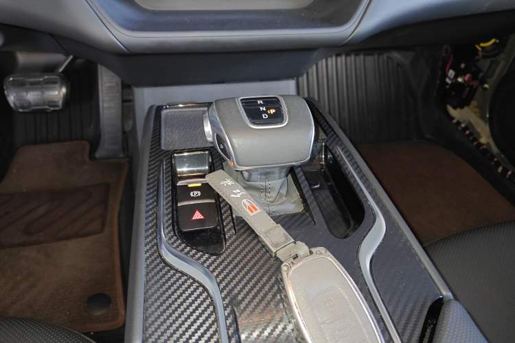 Used Hongqi E-QM5 2023 620km PLUS
