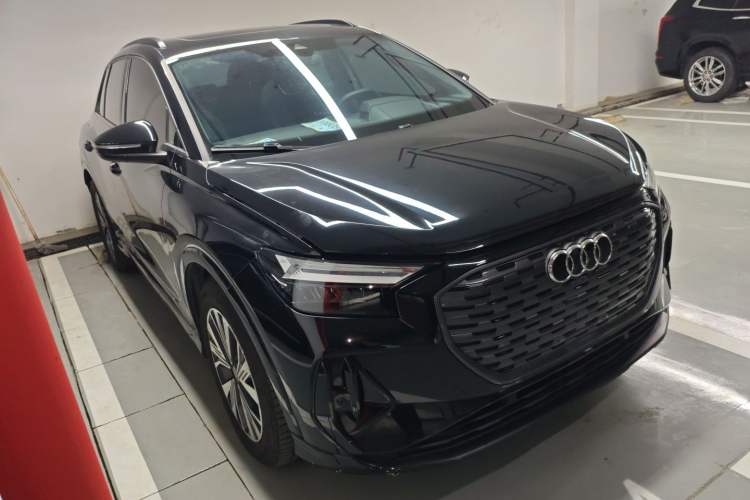 Used Audi Q4 e-tron 2022 40 e-tron Adventure Edition Exterior 1
