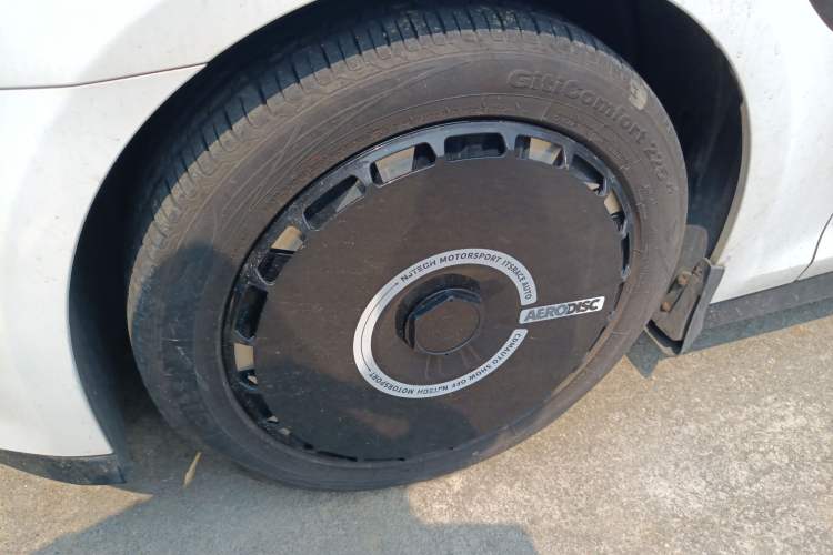 Used BYD Seal 2023 Champion Edition 550km Elite Model Left Front Wheel Hub