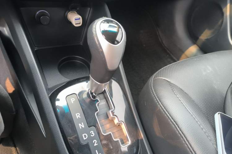 Used Kia K2 2015 Sedan 1.6L Automatic Transmission Premium