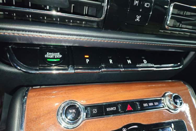 Used Lincoln Aviator 2020 3.0T V6 Four-Wheel Drive Premium Edition