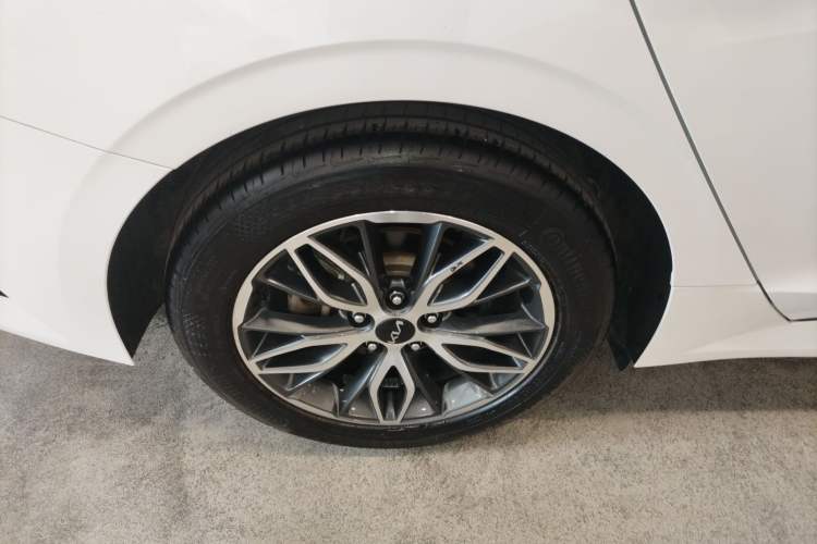 Used Kia K5 2021 270T CVVD Fashion Edition
