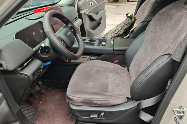 Used Haval Fierce Dragon Max 2025 Hi4 165 Plus Long-Range Version Left Front Seat