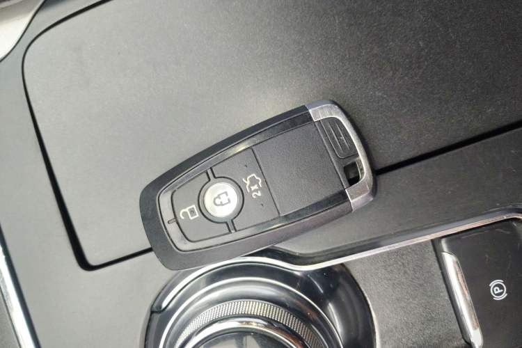 Used Ford Mondeo 2017 EcoBoost 200 Stylish Model Vehicle Key