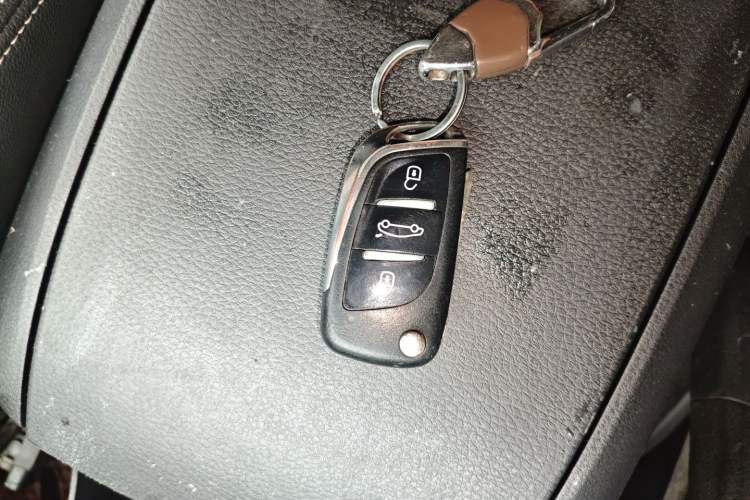 Used SAIC MAXUS G10 2018 PLUS 1.9T Manual Elite Edition Diesel