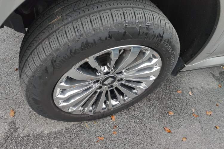 Used Tank 500 New Energy 2024 Hi4-T Left Front Wheel Hub