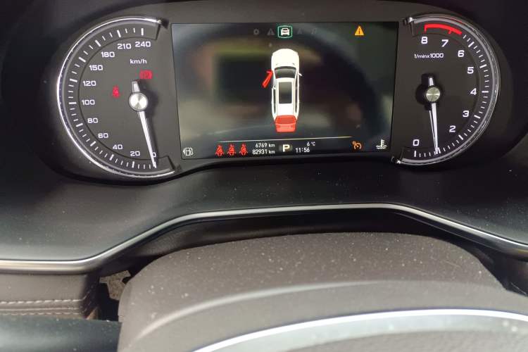 Used Roewe RX8 2019 30T Smart Connectivity Two-Wheel Drive Supreme Flagship Edition