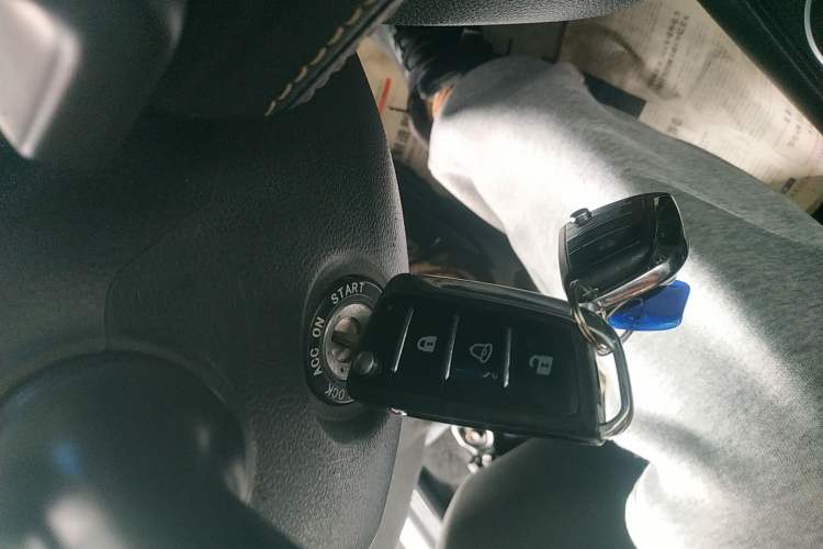 Used JAC iEV6E 2019 Upgraded iEV6E Luxury Model
