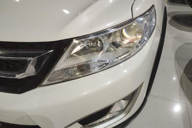 Used Dongfeng Aeolus AX3 2016 1.5L Automatic Zunku Model