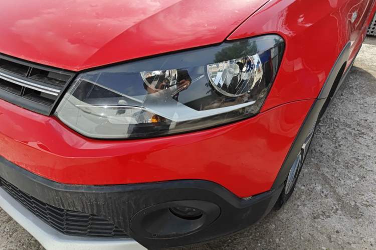 Used Volkswagen Polo 2012 1.6L Cross Polo Automatic Transmission