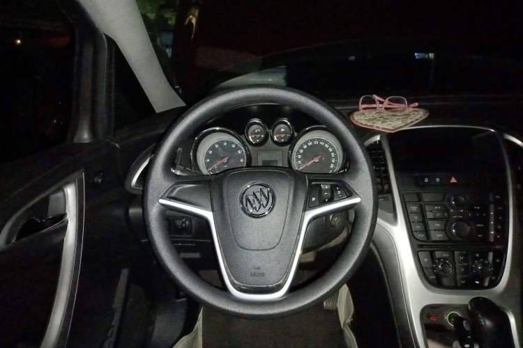 Used Buick GT 2014 XT 1.6L Automatic Fashion Edition