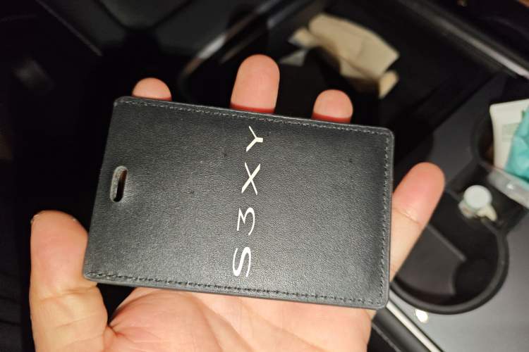 Used Tesla Model Y 2021 Standard Range Rear-Wheel Drive Version