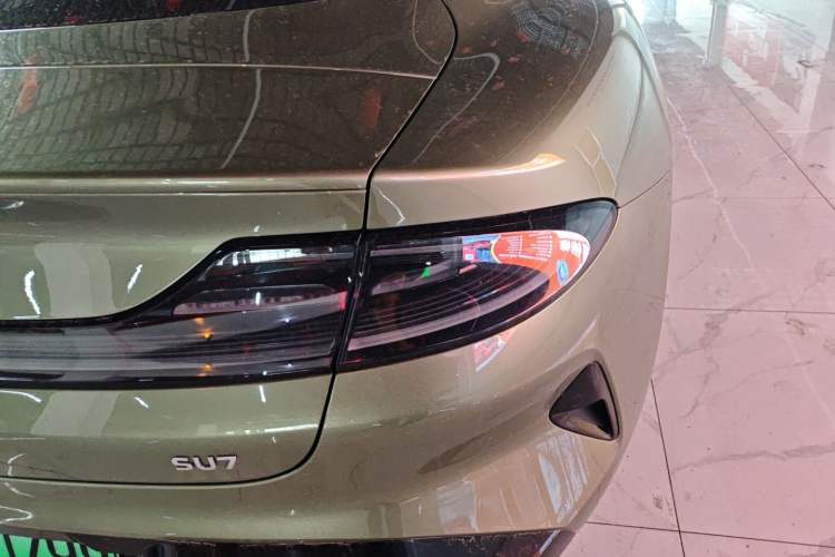 Used Xiaomi Auto SU7 2024 Rear-Drive Ultra-Long Range Advanced Pro-Level Intelligent Driving Version
