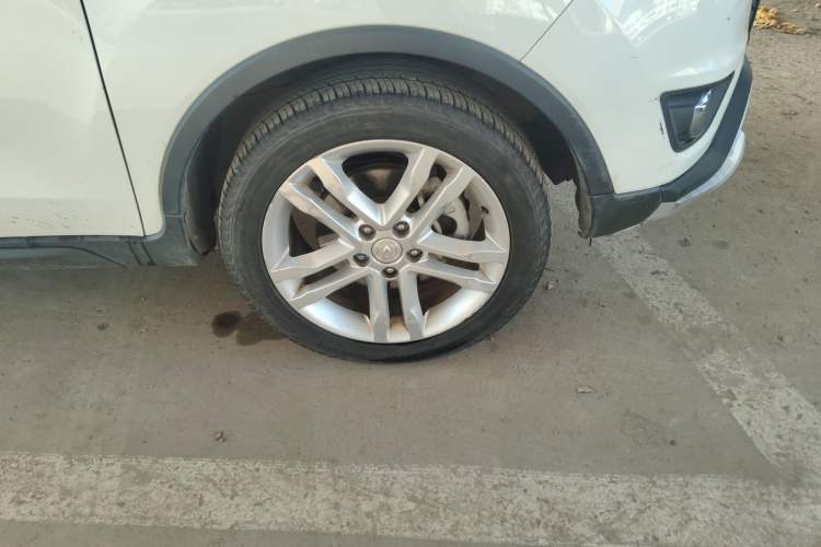 Used CHANGAN CS35 2017 1.6L Automatic Luxury Model
