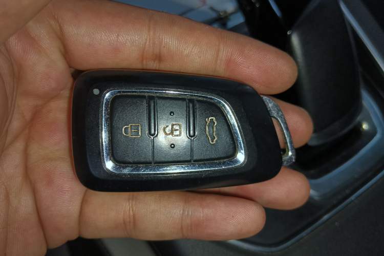 Used Dongfeng Aeolus E70 2021 Revised Version 360H Battery-Swap Edition