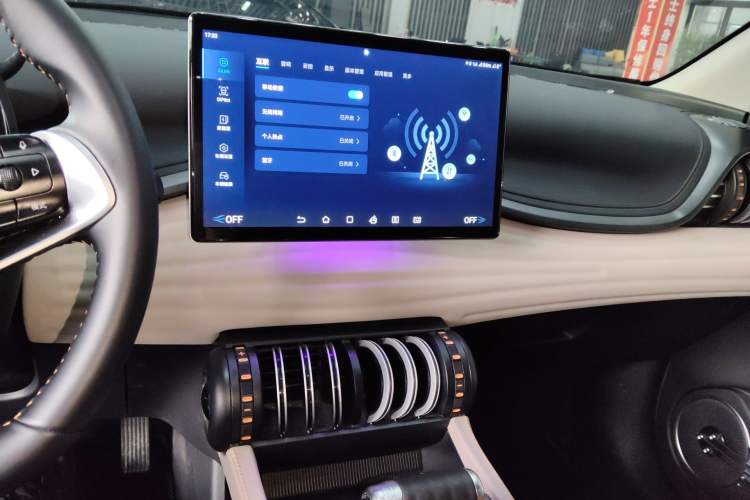 Used BYD Yuan PLUS 2024 Honor Edition 430KM Leading Model
