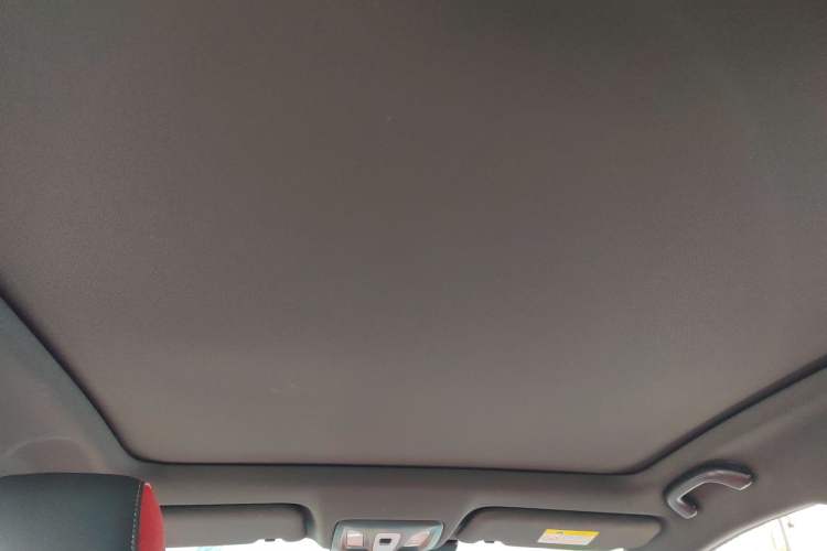 Used Changan UNI-T 2020 1.5T Prestige Version
