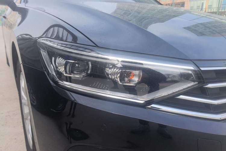 Used Volkswagen Magotan 2020 280TSI DSG Comfort Edition Exterior 6