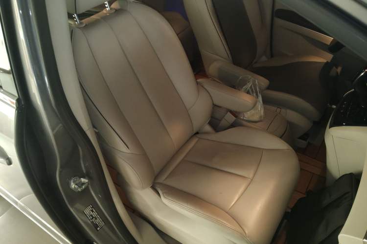 Used Buick GL8 2020 Land Business Class 652T Luxury Model