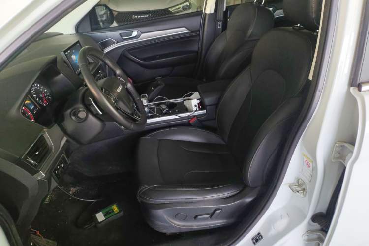 Used Haval H6 2021 Sport Edition 1.5T Automatic Elite Smart Connectivity Model U-Shape Grille
