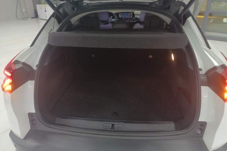 Used Citroen C5 X 2024 1.6T Extraordinary Power