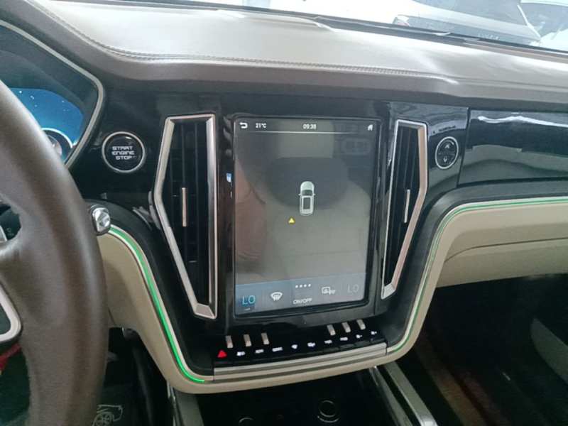 Used Zotye T700 2017 1.8T Dual-Clutch Prestige Model — 12