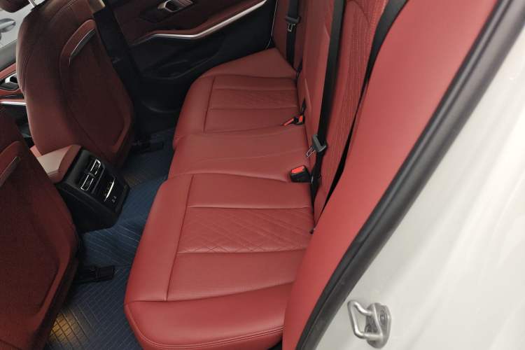 Used BMW i3 2024 eDrive 35 L Left Rear Seat