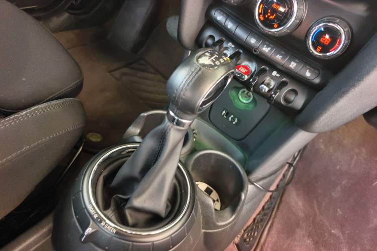 Used MINI 2014 1.5T COOPER Excitement
