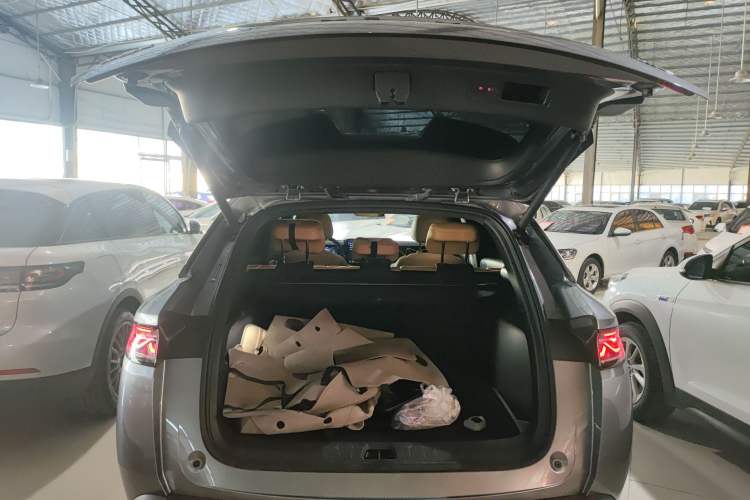 Used BYD Song L DM-i 2024 160km Beyond Edition