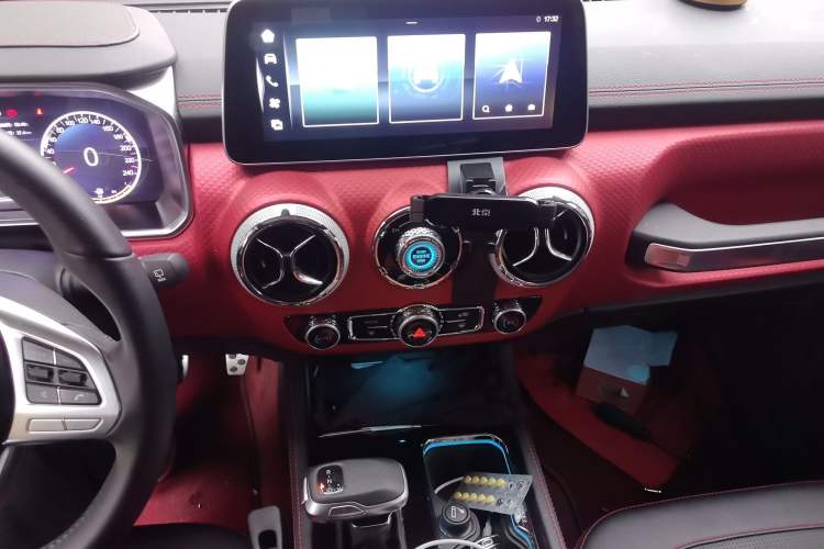 Used BAIC Off-Road BJ40 2024 2.0T Urban Hunter Honor Edition