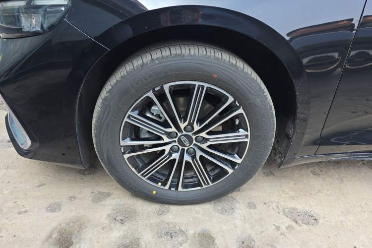 Used Geely Auto Preface 2026 Model Oriental Yao 1.5TD Fuyao Edition