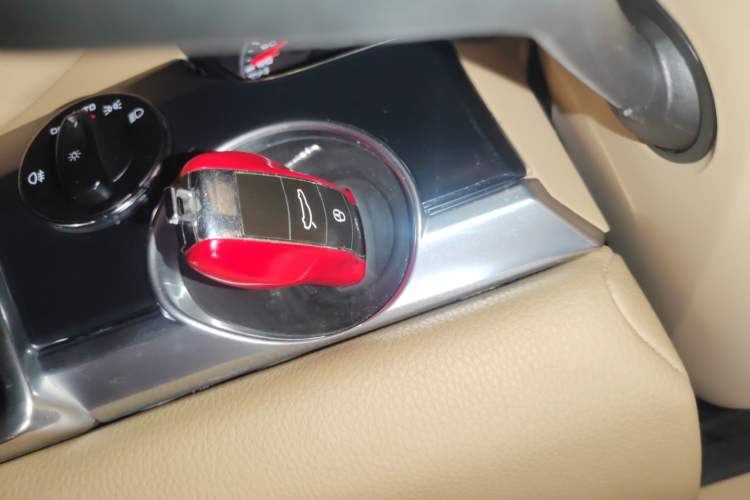 Used Porsche Panamera 2010 Panamera 4 3.6L
