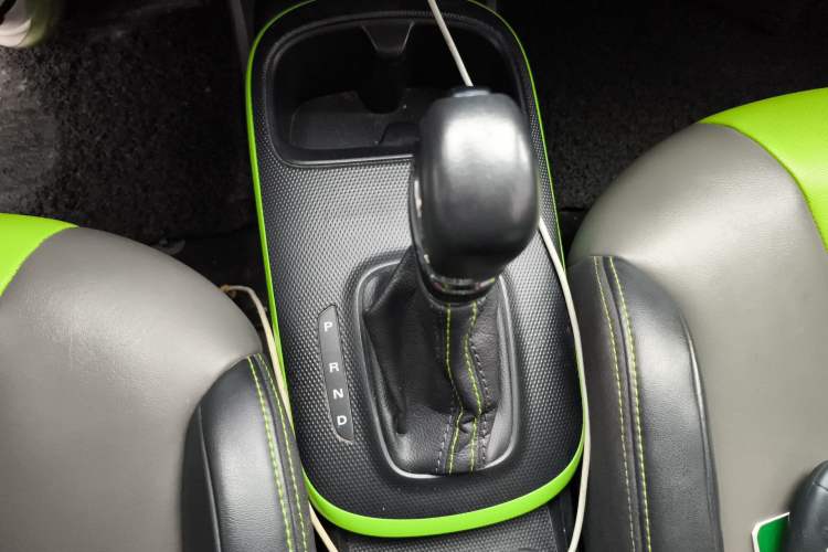 Used Roewe Clever 2021 302 km New Four-Seater Super-Efficient Version