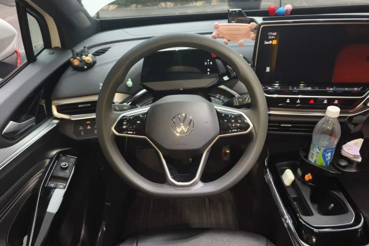 Used Volkswagen ID.4 CROZZ 2022 Pure Edition Limited Edition Steering Wheel