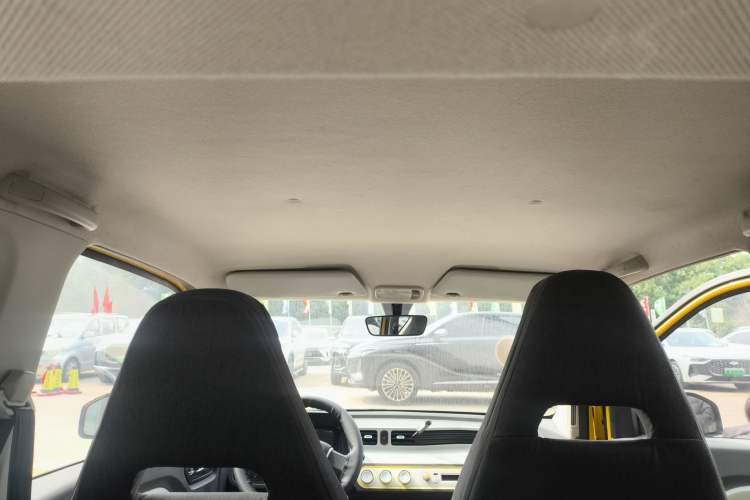 Used Wuling Hongguang MINIEV 2021 Macaron Premium Model – Lithium-NMC