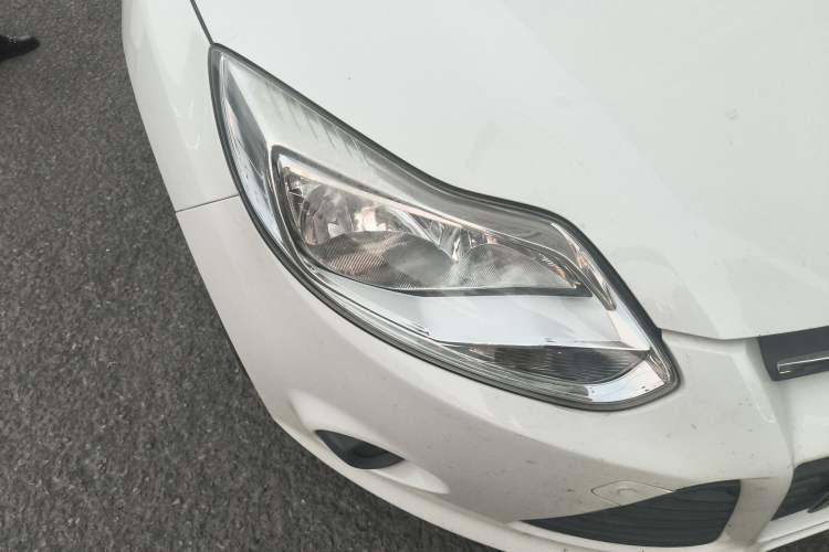 Used Ford Focus 2012 Sedan 1.6L Automatic Comfort Model