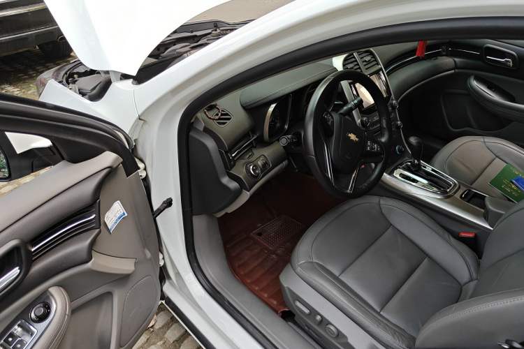 Used Chevrolet Malibu 2014 2.0L Automatic Luxury Edition
