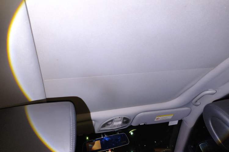 Used Hyundai Santa Fe 2013 2.4L Automatic Two-Wheel Drive Smart Version