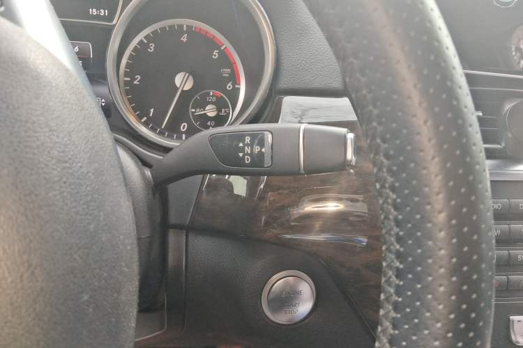 Used Mercedes-Benz GL-Class 2015 GL 350 CDI 4MATIC Gear Lever