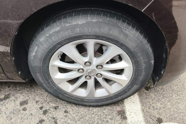 Used Buick GL8 2017 ES 28T Comfort Model China V Standard