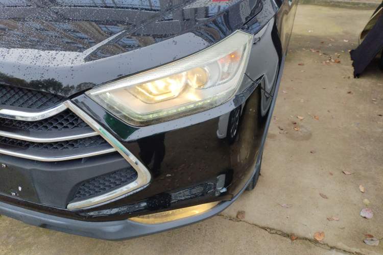 Used JAC Group Refine S3 2014 1.5L Manual Luxury Smart Model Left Front Headlight