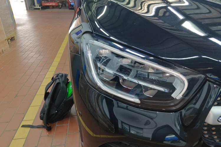 Used Mercedes-Benz GLC 2020 Facelift GLC 260 L 4MATIC Luxury Edition Right Front Headlight