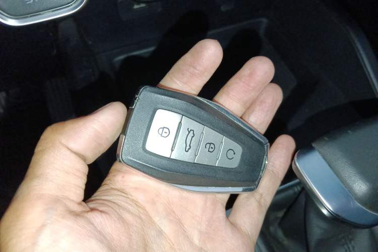 Used Geely Auto Emgrand S 2022 1.4T CVT Crossover Player Edition