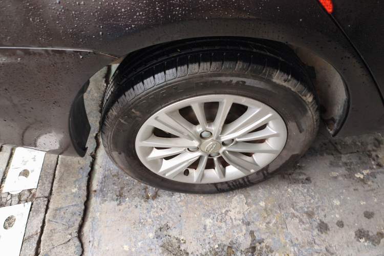 Used Geely Auto Diamond 2016 1.5L Manual Elite Edition