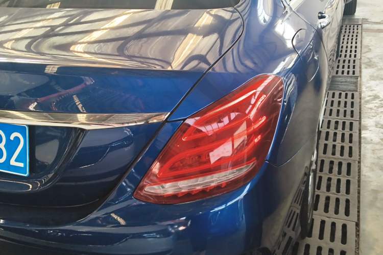 Used Mercedes-Benz C-Class 2017 Facelift C 200 L Sport Edition